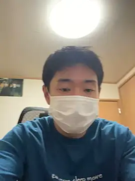 Snapshot of KAMESAN08 chatting on September 17, 1:35 pm KAMESAN08 online show from September 17, 1:35 pm