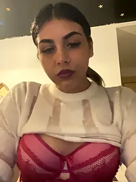 Snapshot of lolaadora chatting on October 16, 1:06 am lolaadora online show from October 16, 1:06 am