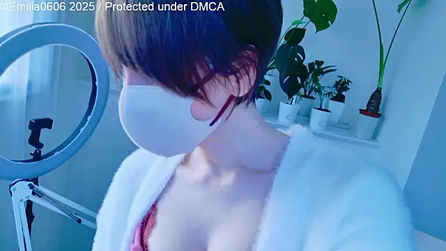 Snapshot of MariaM_080 chatting on December 13, 10:48 pm MariaM 080 online show from December 13, 10:48 pm