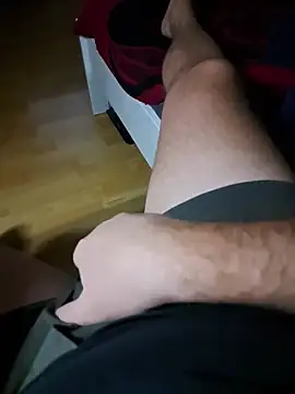 Snapshot of Pyromanancer chatting on November 24, 7:13 pm Pyromanancer online show from November 24, 7:13 pm