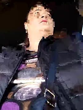 Snapshot of Flacara100 chatting on October 23, 7:07 am Flacara100 online show from October 23, 7:07 am