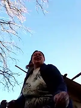 Snapshot of Flacara100 chatting on November 13, 9:52 am Flacara100 online show from November 13, 9:52 am