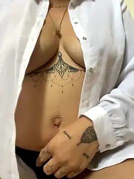 Snapshot of anonyme_hot47 chatting on October 1, 8:53 am anonyme hot47 online show from October 1, 8:53 am