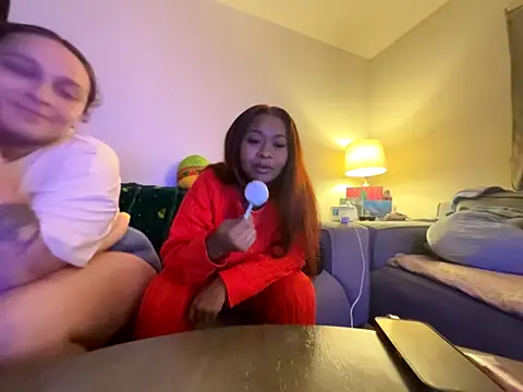 Snapshot of GoddessFatPuss chatting on October 4, 5:49 am GoddessFatPuss online show from October 4, 5:49 am