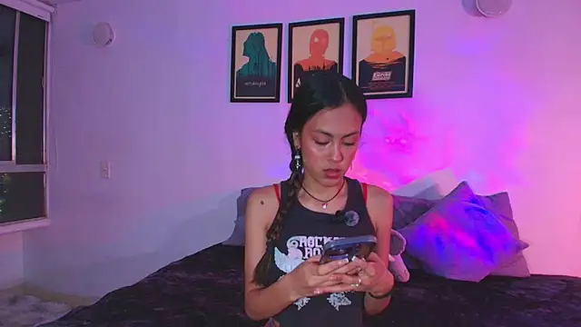 Susy spark online show from May 12, 11:57 pm