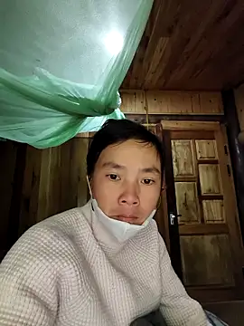 Snapshot of lily-00 chatting on November 21, 1:48 am lily-00 online show from November 21, 1:48 am