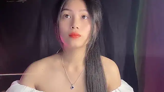 Snapshot of Lyly4757 chatting on October 8, 2:14 pm Lyly4757 online show from October 8, 2:14 pm