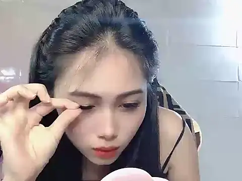 Snapshot of Lyly4757 chatting on November 10, 1:43 pm Lyly4757 online show from November 10, 1:43 pm