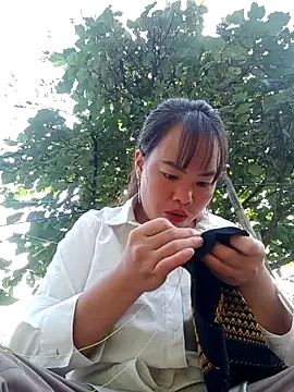 emilyzz online show from November 14, 1:48 am