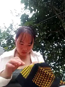 emilyzz online show from November 16, 7:14 am