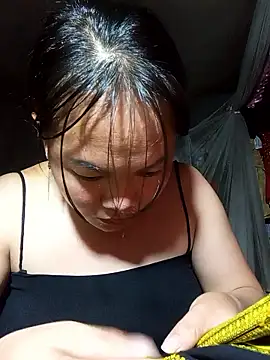 emilyzz online show from January 16, 1:26 pm