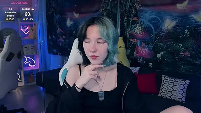 Snapshot of JessieRich chatting on September 18, 11:56 am JessieRich online show from September 18, 11:56 am