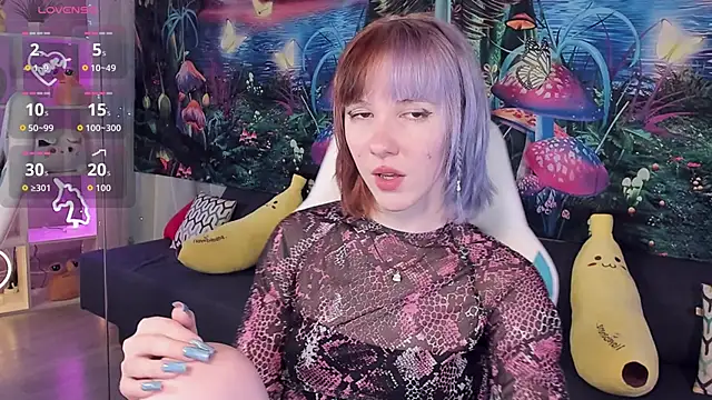 Snapshot of JessieRich chatting on October 9, 8:18 pm JessieRich online show from October 9, 8:18 pm