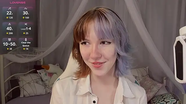 Snapshot of JessieRich chatting on October 14, 10:32 pm JessieRich online show from October 14, 10:32 pm