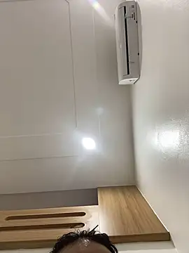 Snapshot of Bella_sexy98 chatting on October 25, 6:21 am Bella sexy98 online show from October 25, 6:21 am