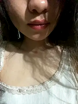 Snapshot of Bella_sexy98 chatting on December 2, 2:56 pm Bella sexy98 online show from December 2, 2:56 pm