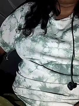 lickcandy online show from October 31, 5:14 pm