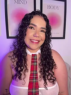 Snapshot of krisstenSantos chatting on July 28, 6:20 pm krisstenSantos online show from July 28, 6:20 pm