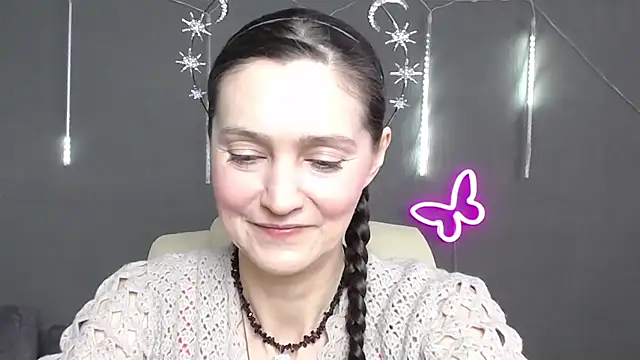TayaFinch online show from April 25, 11:24 am