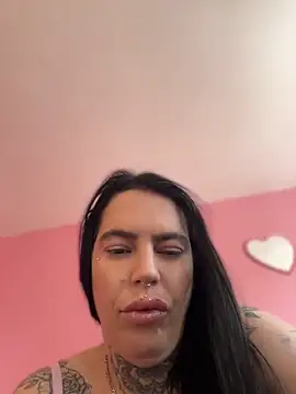 DIRTY PAISLEY X online show from May 19, 2:56 pm