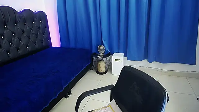 Snapshot of Cordelia_Perlman chatting on December 4, 12:47 pm Cordelia Perlman online show from December 4, 12:47 pm