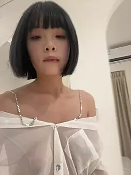 qiqi x online show from January 14, 12:33 pm