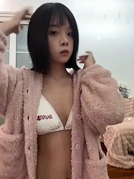 qiqi x online show from February 26, 1:54 pm