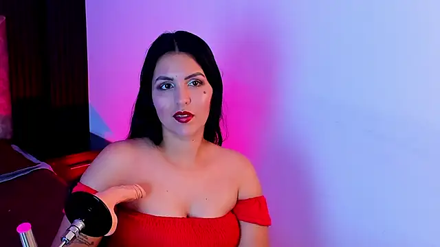 Snapshot of Daniwhatson chatting on September 26, 3:32 am Daniwhatson online show from September 26, 3:32 am