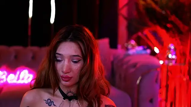 SiennaJayden online show from February 18, 7:37 am