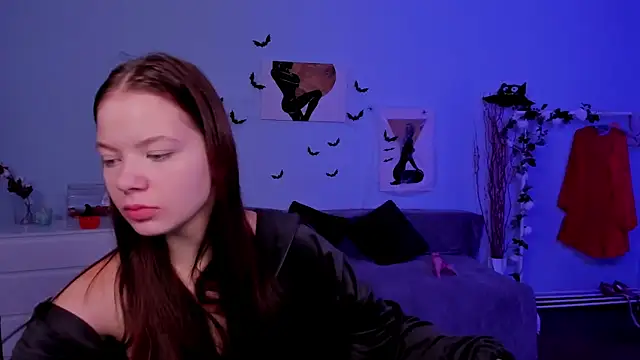 Snapshot of BetsyKiss chatting on October 29, 6:48 am BetsyKiss online show from October 29, 6:48 am