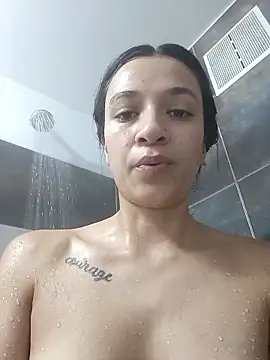 MiQeilaSweet online show from November 23, 3:06 am