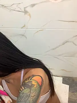 MiQeilaSweet online show from March 13, 4:57 pm