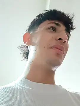 Snapshot of j_martony chatting on September 30, 2:22 pm j martony online show from September 30, 2:22 pm