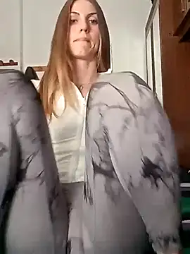 Nhoakila96 online show from October 16, 8:59 am