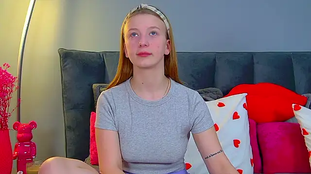 BeatriceBinoche online show from March 11, 6:41 am