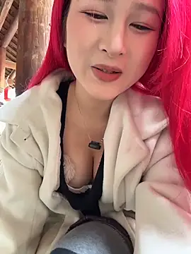 yuki june online show from January 6, 8:40 am