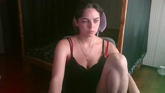 EthelsLover online show from July 6, 10:23 am