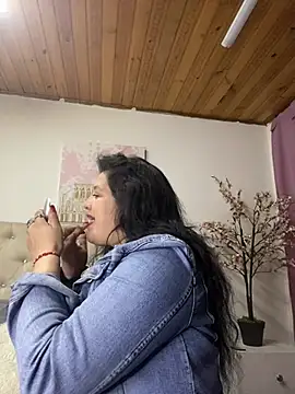 Andrea secret  online show from August 2, 1:53 pm