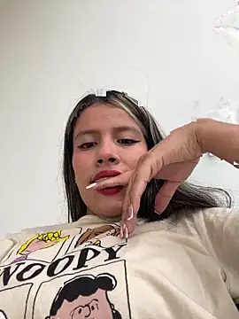 Snapshot of EMILIIA_RICHTER__ chatting on October 8, 6:38 pm EMILIIA RICHTER online show from October 8, 6:38 pm