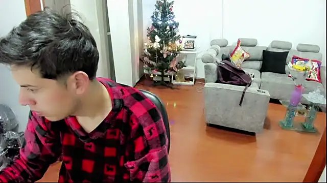 Snapshot of mattebret11 chatting on November 14, 10:14 am mattebret11 online show from November 14, 10:14 am