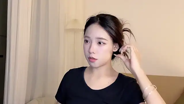 Meng 777 online show from October 16, 11:55 am