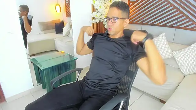 Snapshot of JacobDraven chatting on October 1, 3:34 am JacobDraven online show from October 1, 3:34 am