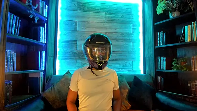 Snapshot of JacobDraven chatting on October 26, 4:18 am JacobDraven online show from October 26, 4:18 am