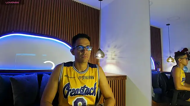 Snapshot of JacobDraven chatting on November 7, 3:39 am JacobDraven online show from November 7, 3:39 am