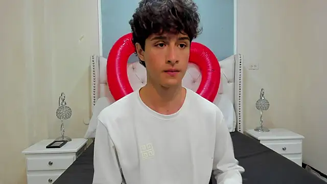 Snapshot of Xam_Collen chatting on November 26, 6:20 pm Xam Collen online show from November 26, 6:20 pm