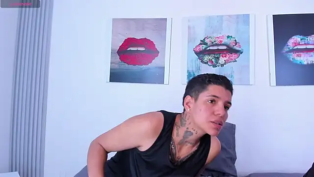 Girls inlove online show from October 7, 11:29 am