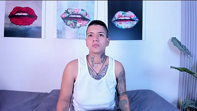 Girls inlove online show from November 14, 11:53 am