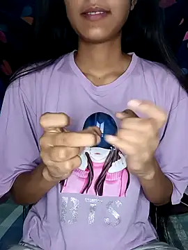 reetika6375 online show from October 5, 5:33 pm