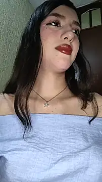 Emily-hottson online show from January 8, 5:32 am