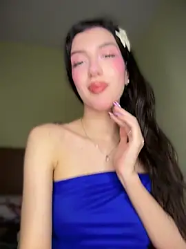 Emily-hottson online show from July 5, 4:19 am